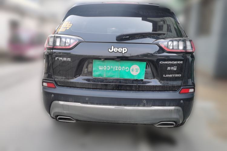 Used Jeep Cherokee 2019 2.0T Two-Wheel Drive Smart Enjoyment Version China VI
