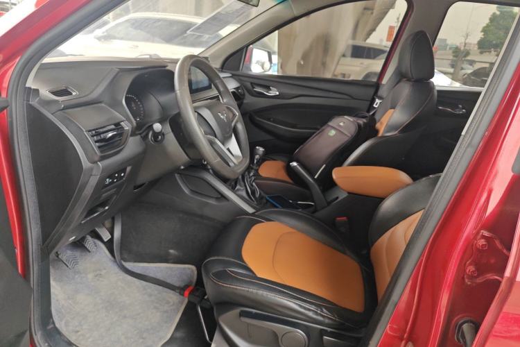 Used Wuling Hongguang S3 2018 1.5L Manual Comfort Model China V Standard
