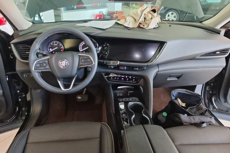 Used Buick Envision 2021 Encore Plus 652T Five-Seat All-Wheel-Drive Luxury Model
