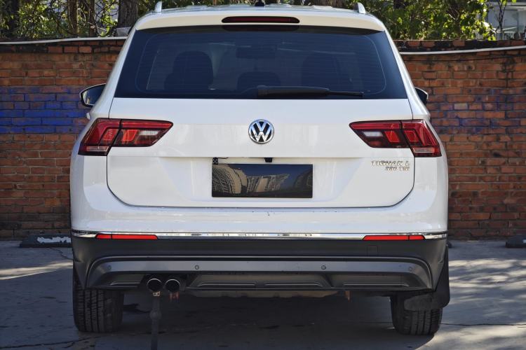 Used Volkswagen Tiguan L 2017 330TSI Automatic Two-Wheel Drive Comfort Edition