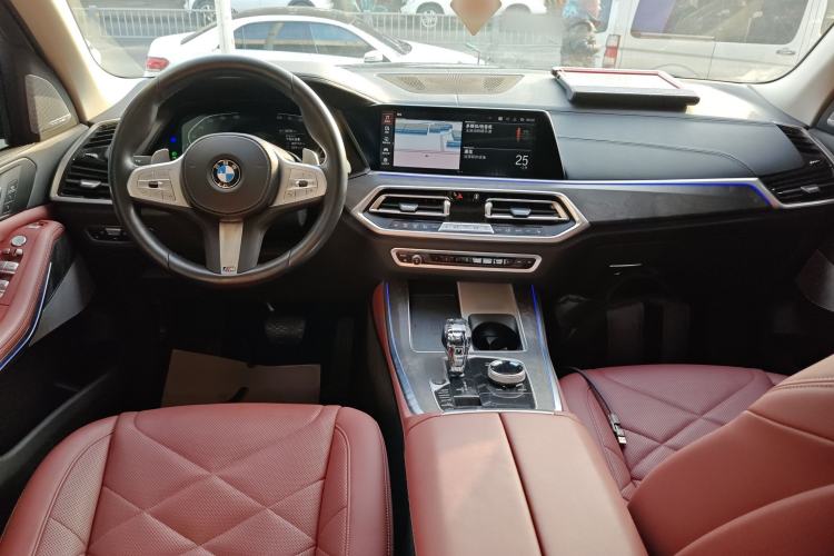 Used BMW X5 2022 Restyled xDrive 30Li Luxury Version M Sport Package
