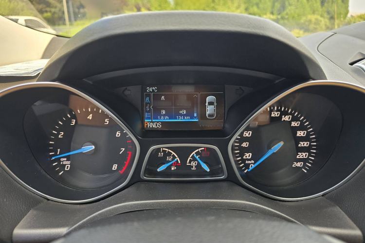 Used Ford Kuga 2015 1.5L GTDi Four-Wheel-Drive Elite Model
