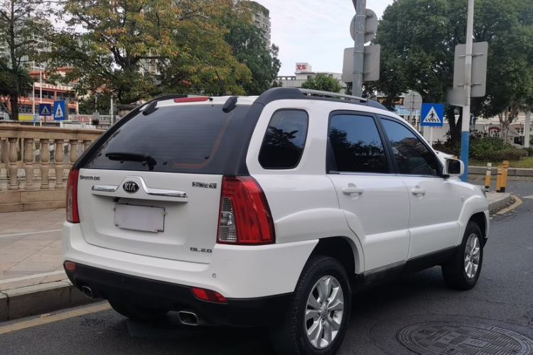 Used Kia Sportage 2013 2.0L Automatic Two-Wheel Drive GL Trim