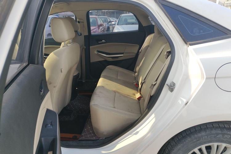 Used Ford Escort 2015 1.5L Manual Comfort Model
