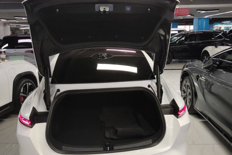 Used Nio ET5 2024 75 kWh
