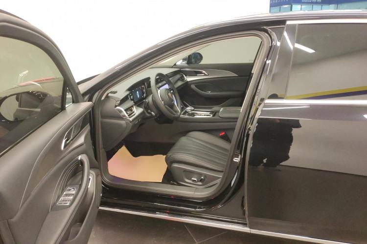 Used Hongqi H5 2024 1.5T DCT Smart Connect Flagship Edition
