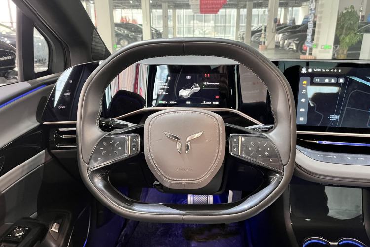 Used Hongqi EH7 2024 690 Pro
