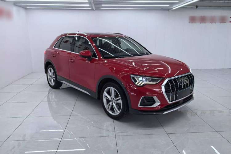 Used Audi Q3 2020 35 TFSI Fashionable and Elegant Model
