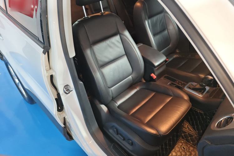 Used Volkswagen Tiguan L 2015 1.8TSI Automatic Two-Wheel Drive Comfort Edition