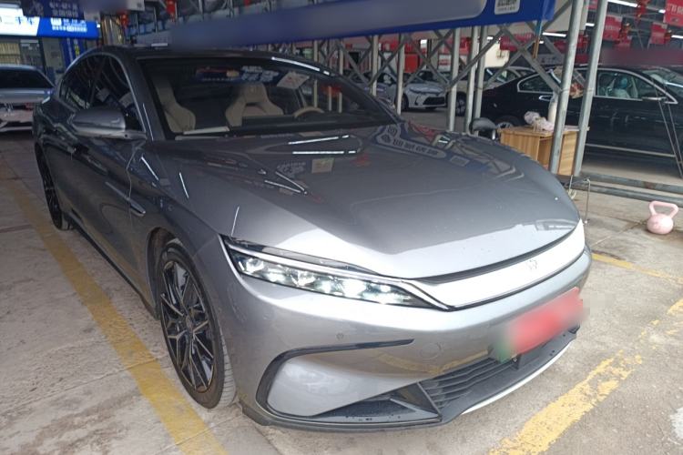Used BYD Han 2024 EV Glory Edition 610 km All-Wheel Drive "Tian Shen Zhi Jia" Intelligent Driving Model
