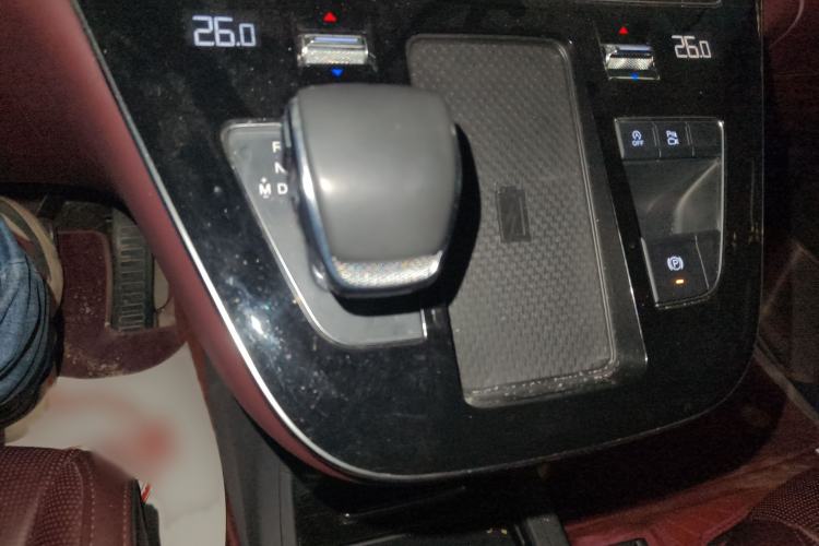 Used Hongqi HQ9 2023 2.0T Smart Connect Flagship Edition
