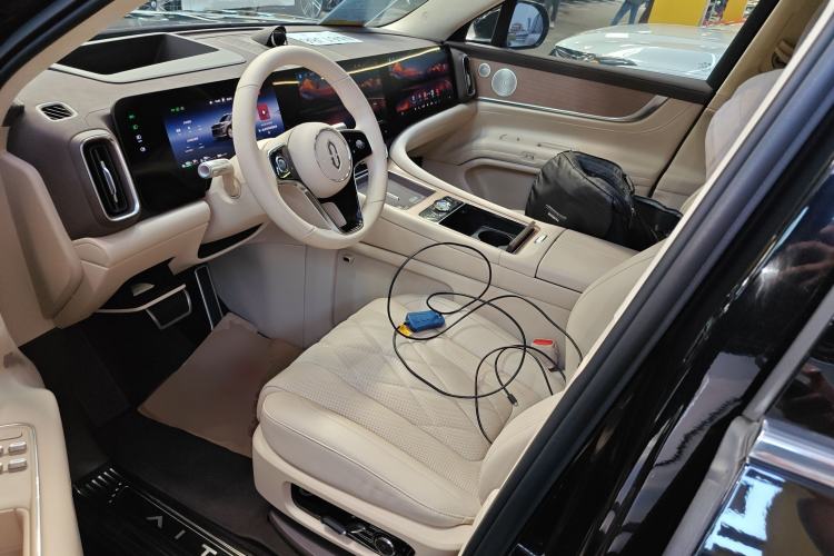 Used Hima AITO M9 2024 Range-Extended Ultra Version 52 kWh 6-Seater Model