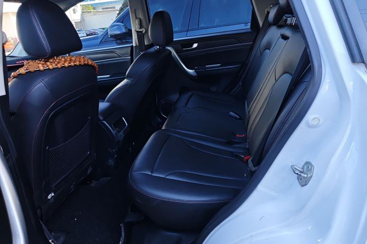 Used Haval H6 2015 Sport Edition 1.5T Automatic Two-Wheel Drive Luxury Model
