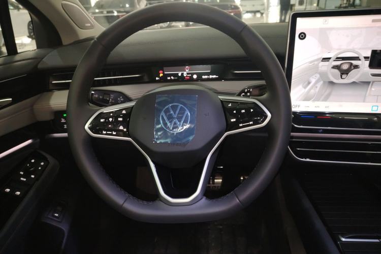 Used Volkswagen ID.7 VIZZION 2024 AIR model