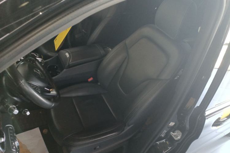 Used Mercedes-Benz V-Class 2018 V 260 Prestige Edition China VI
