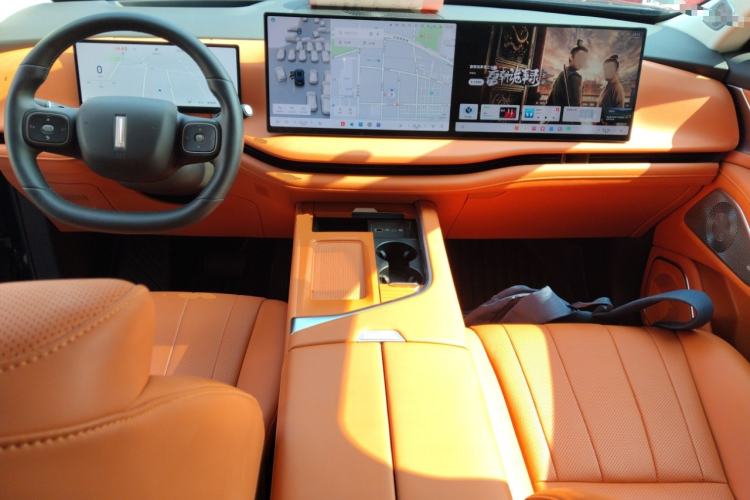 Used Wey Lanshan 2025 Four-Wheel Drive Max
