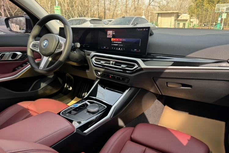 Used BMW i3 2024 eDrive 35 L