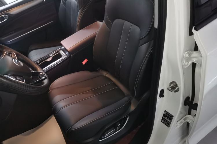 Used GAC Trumpchi M6 2023 PRO 270T DCT Luxury Edition