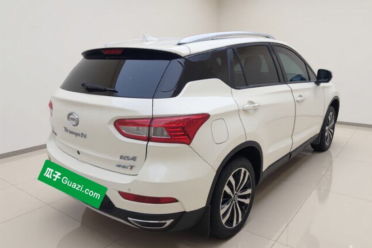 Used GAC Trumpchi GS4 2017 235T Automatic Two-Wheel Drive Luxury Smart Connectivity Version