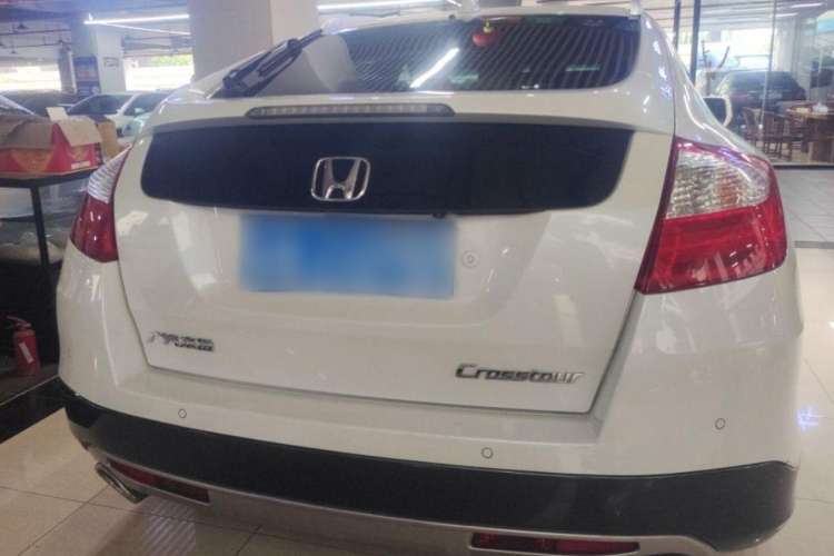 Used Honda Crosstour 2014 2.4L Luxury Edition
