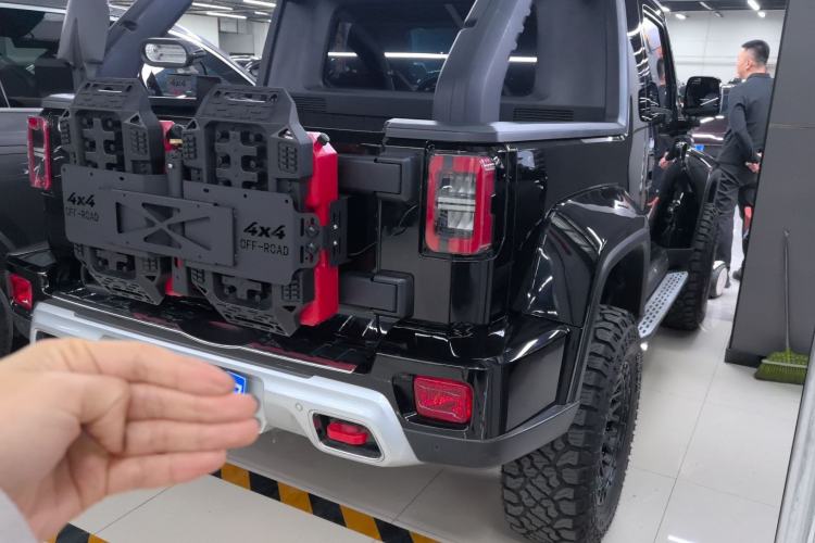 Used Beijing Auto F40 2021 2.0T Automatic Cube Edition