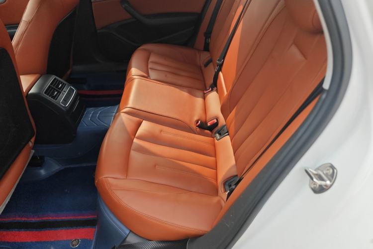 Used Audi A4L 2018 30th Anniversary Edition 40 TFSI Trendy Model
