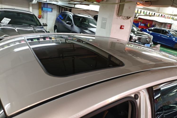 Used Toyota Camry 2021 2.0G Luxury Edition