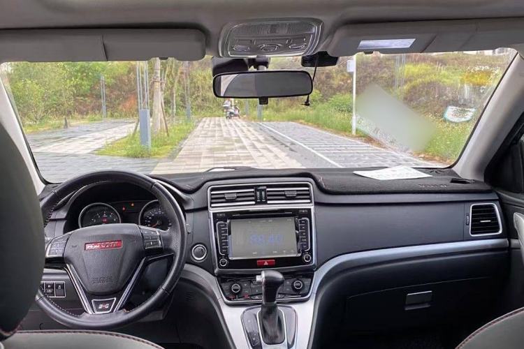 Used Haval H6 2015 Sport Edition 1.5T Automatic Two-Wheel Drive Luxury Model
