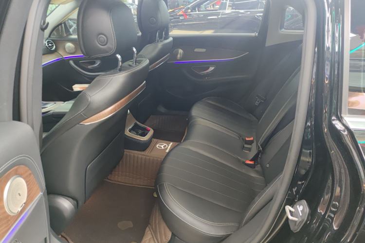 Used Mercedes-Benz E-Class 2021 Facelift E 260 L
