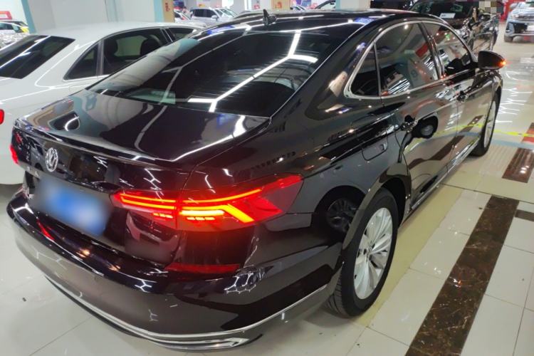 Used Volkswagen Passat 2020 330TSI Elite Edition China VI
