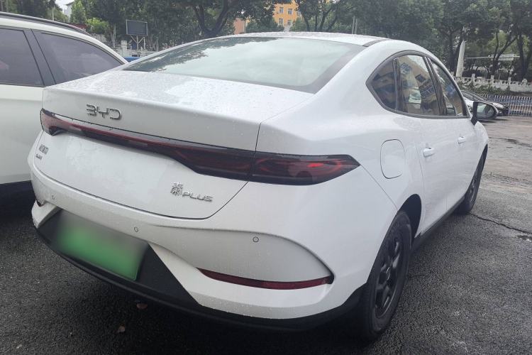 Used BYD Qin PLUS 2025 DM-i Smart Drive 55KM Leading Model
