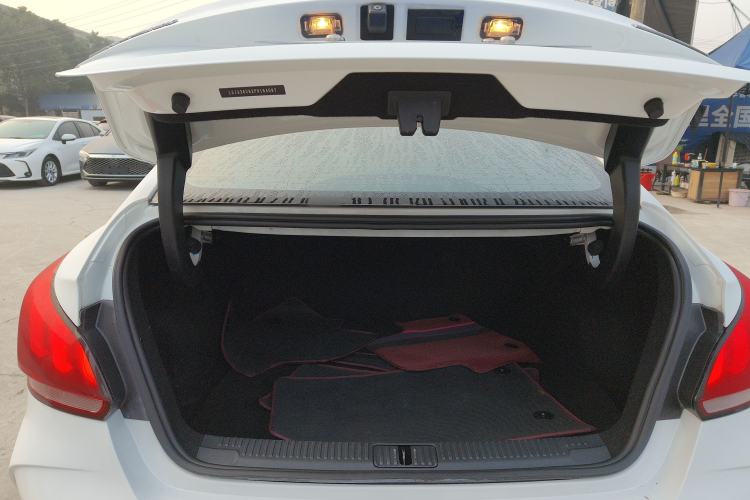 Used MG 5 2023 180 DVVT CVT Luxury Edition
