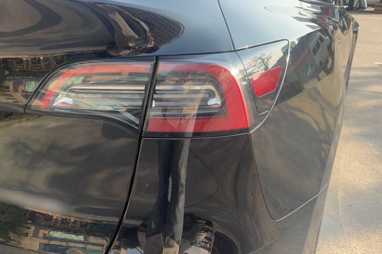 Used Tesla Model Y 2021 Standard Range Rear-Wheel Drive Version
