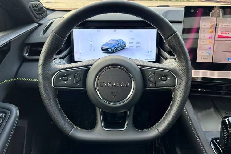 Used Lynk & Co 03 2025 1.5TD DCT Champion Edition Plus
