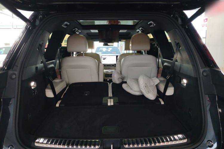 Used Li Auto L9 2022 Max model
