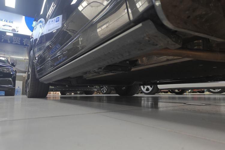 Used Li Auto L8 2023 Air model
