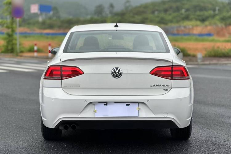 Used Volkswagen Lamando 2017 230TSI DSG Fashion Edition