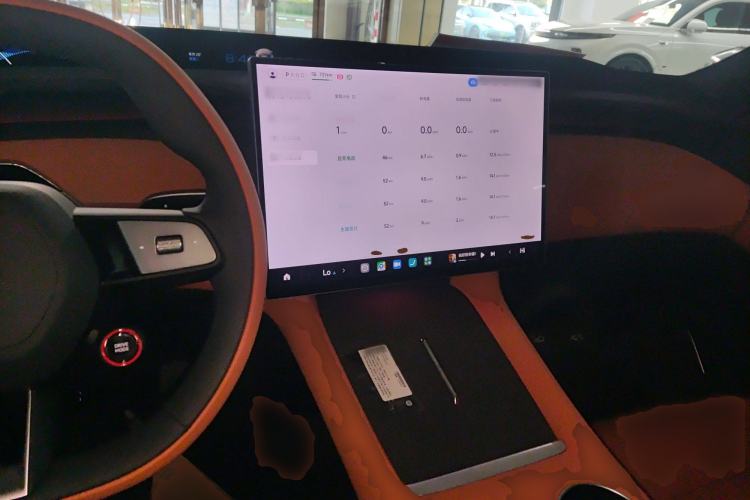 Used  YU7 2025 Ultra-Long Range Rear-Wheel Drive Version
