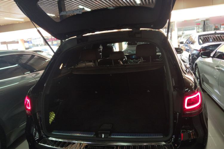 Used Mercedes-Benz GLC 2021 GLC 260 L 4MATIC Luxury Model