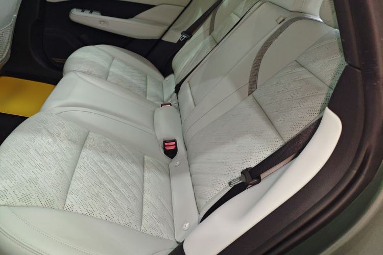 Used Zeekr 001 2025 WE Edition 100 kWh Rear-Wheel Drive