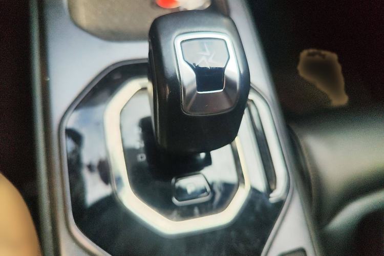 Used Geely Auto icon 2023 1.5TD Chocolate Smoothie Edition
