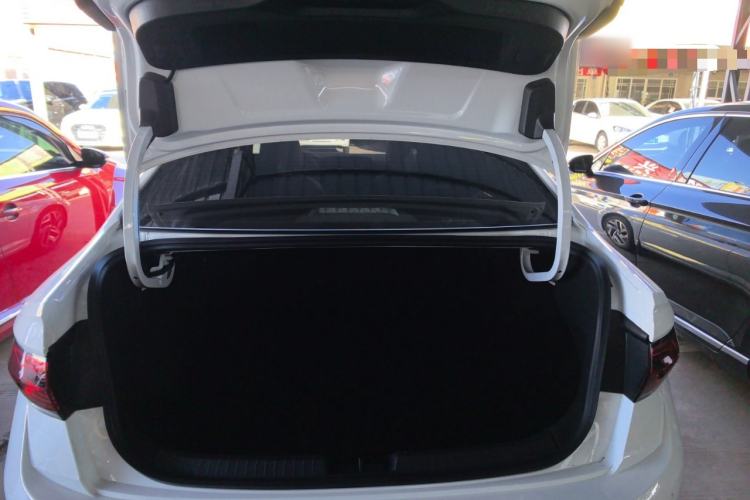 Used Volkswagen Sagitar 2023 300TSI DSG Flyover Edition