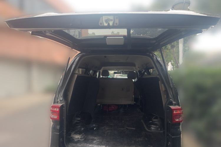 Used FORTHING Lingzhi 2022 Striving Version M5L 1.6L Base Model 7 Seats