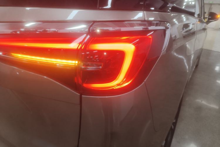 Used Buick GL8 2023 ES Lu Zun Comfort Model
