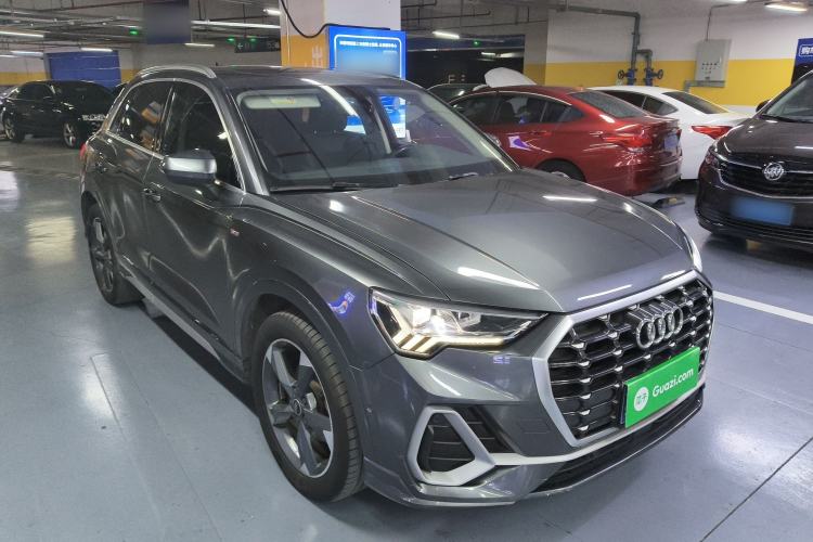 Used Audi Q3 2021 35 TFSI Fashion Dynamic Model