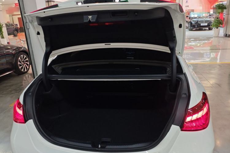 Used Mercedes-Benz C-Class 2024 Second Facelift C 260 L Sport Edition
