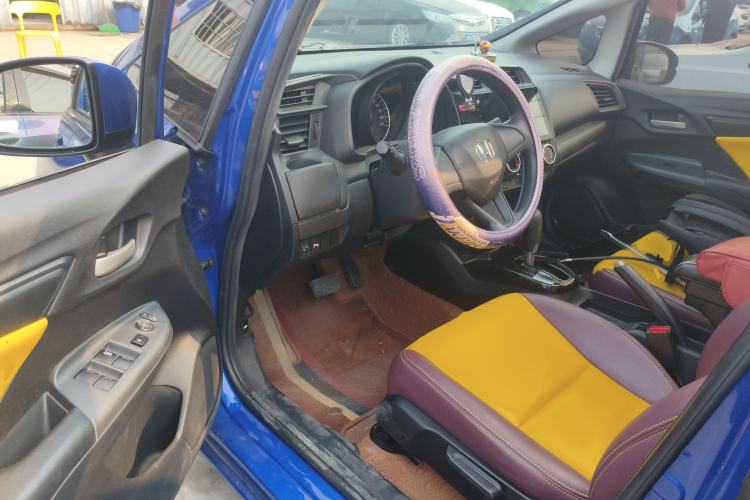 Used Honda Fit 2016 1.5L LXS CVT Comfort Sunroof Version