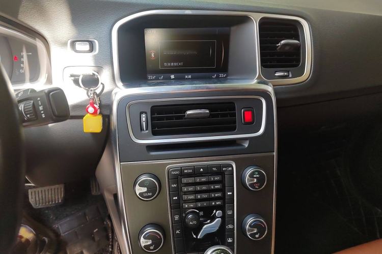 Used Volvo S60 2014 S60L T5 Intelligent Drive Edition
