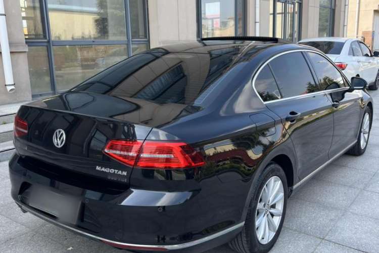 Used Volkswagen Magotan 2018 330TSI DSG Advanced Model
