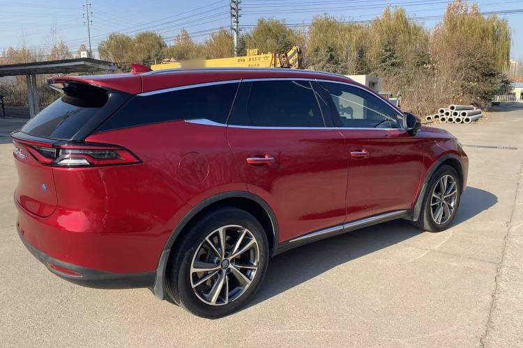 Used BYD Tang New Energy 2018 DM 2.0T All-Wheel Drive Smart Connectivity Luxury Model 7 Seats China V Emission Standard